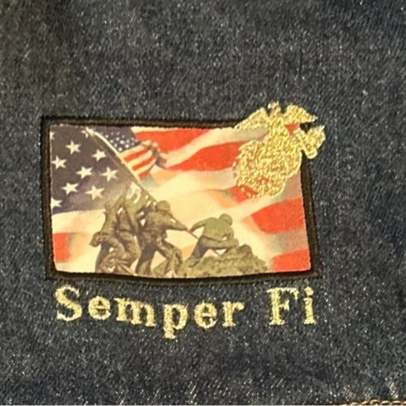 The Bradford Exchange USMC Marines Themed Jean Jacket Wearable Art Medium EUC - Picture 4 of 5